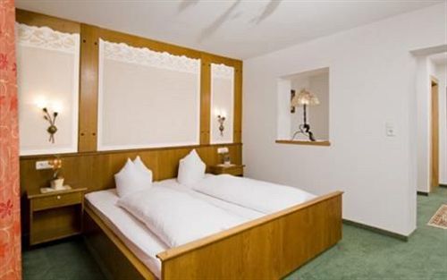 Hotel Hubertushof 3*